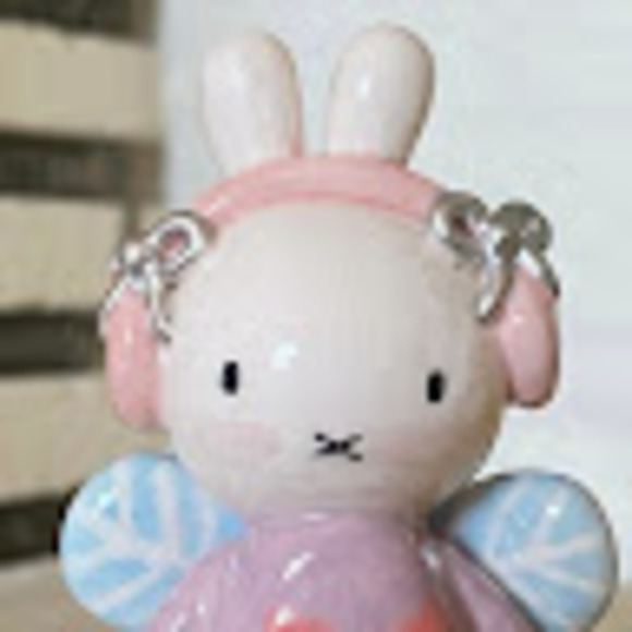 Meet your Posher, Dakini crofton - Picture 1 of 1